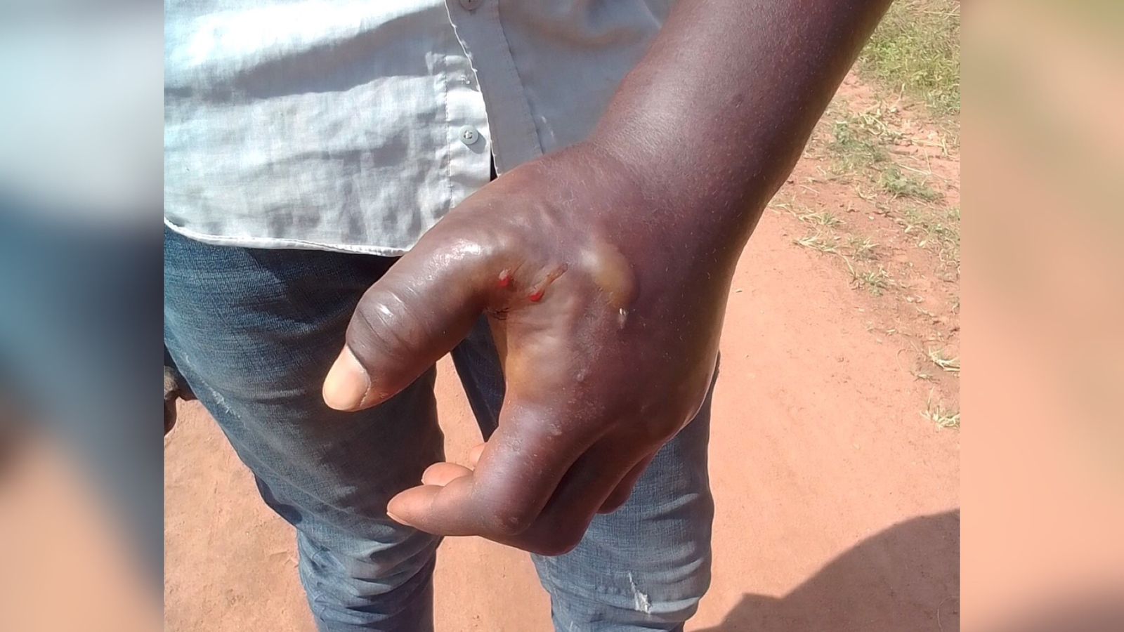 Líder de uma das maiores mesquitas de Uganda assume fé em Cristo