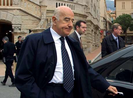 Joseph Safra, do Banco Safra, é o banqueiro mais rico do Brasil, com fortuna estimada em US$ 15,7 bilhões, segundo a revista americana Forbes