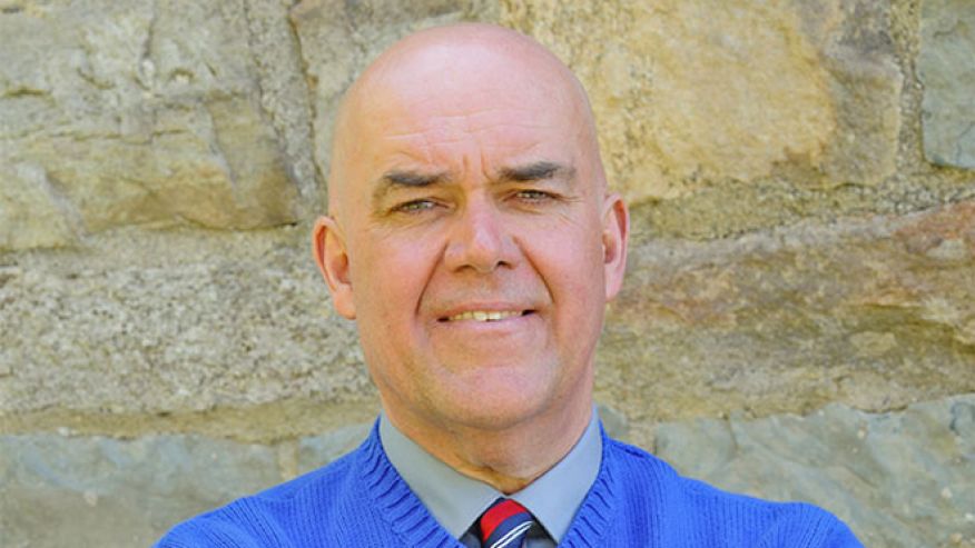 Walt Tutka, professor substituto do Distrito Escolar de Phillipsburg.