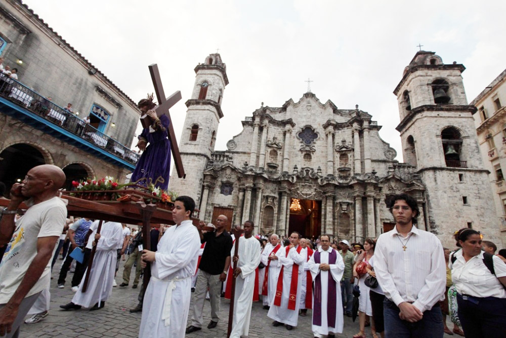 Mais de 280 mil residentes alemães deixaram a Igreja Católica em 2014, 39 mil a mais do que no ano anterior. 