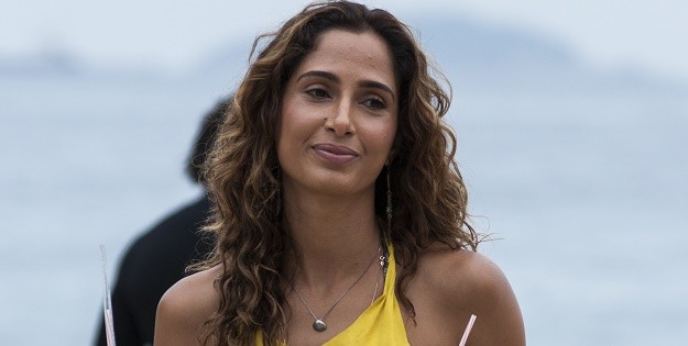 Camila Pitanga interpteta a "mocinha" da trama global das 21h "Babilônia". A novela corre perigo de registrar os índices mais baixos de audiência da história da emissora neste horário.