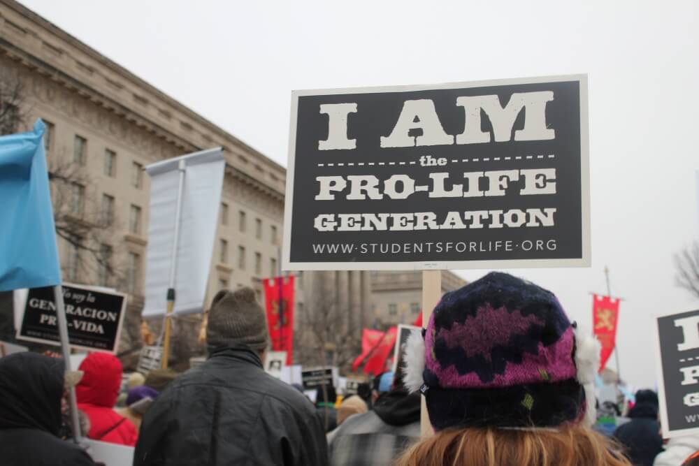 Manifestantes pró-vida participaram de ato contra o aborto, em Washington, D.C, na última segunda-feira. (Foto: Christian Post)