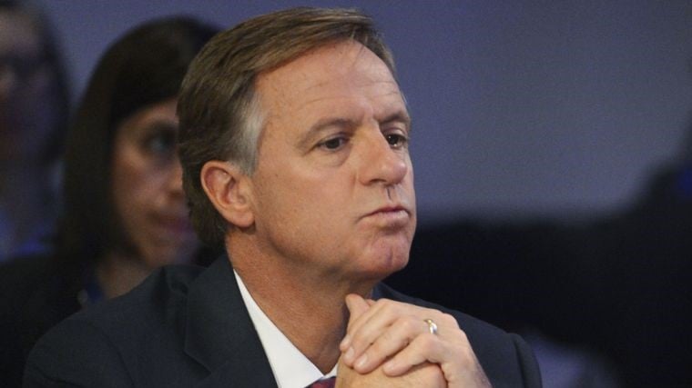 Bill Haslam se declara um cristão convicto, porém não concorda que a Bíblia deva ser adotada como "o livro oficial de seu estado". (Foto: Reuters)