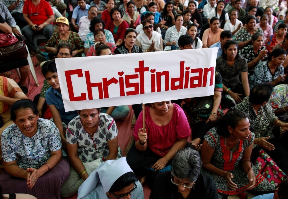 Mesmo com uma minoria distinta na Índia, a população cristã do país tem aumentado. (Foto: Reuters).