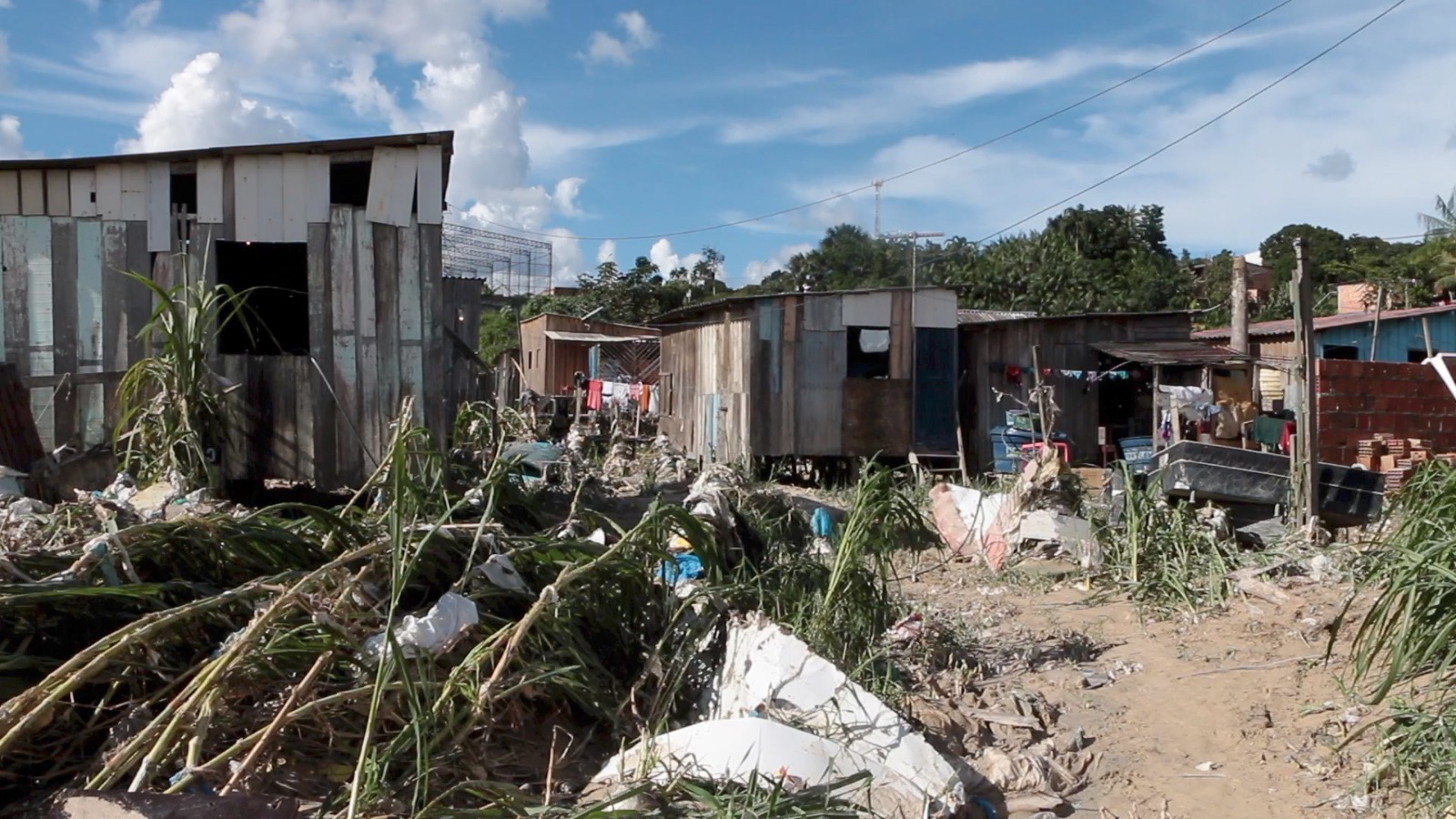 Um dos lugares mais afetados foi a comunidade Francisca Mendes. (Foto: Reprodução).