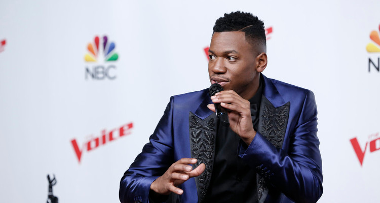 Chris Blue é ministro de louvor e foi o vencedor da 12ª temporada do "The Voice" USA. (Foto: NBC)