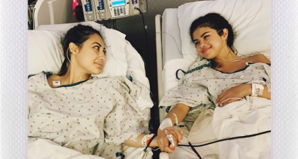 Selena Gomez fez um transplante de rim em razão do tratamento do lúpus. (Foto: Instagram)