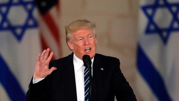 Presidente dos EUA, Donald Trump, discursa durante uma visita ao Museu de Israel em Jerusalém. (Foto: Menahem Kahana/AFP)