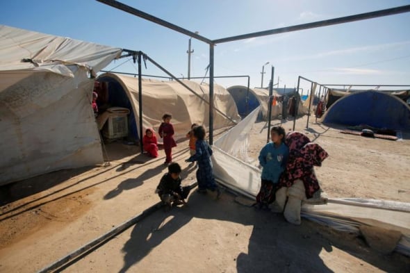 Crianças refugiadas no campo de refugiados de Amriyat al Fallujah, Iraque. (Foto: Reuters)