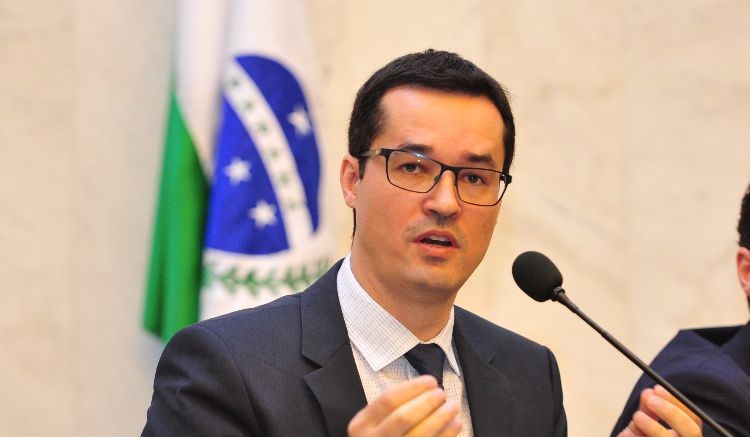 Deltan Dallagnol é coordenador da força-tarefa da operação Lava Jato no Ministério Público. (Foto: Jovem Pan)