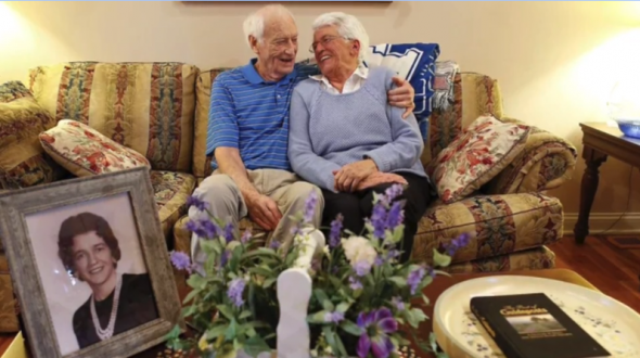 Harold Holland, 83, e Lillian Barnes, 78, se casaram em 24 de dezembro de 1955, mas se divorciaram anos depois. (Foto: Herald Leader)