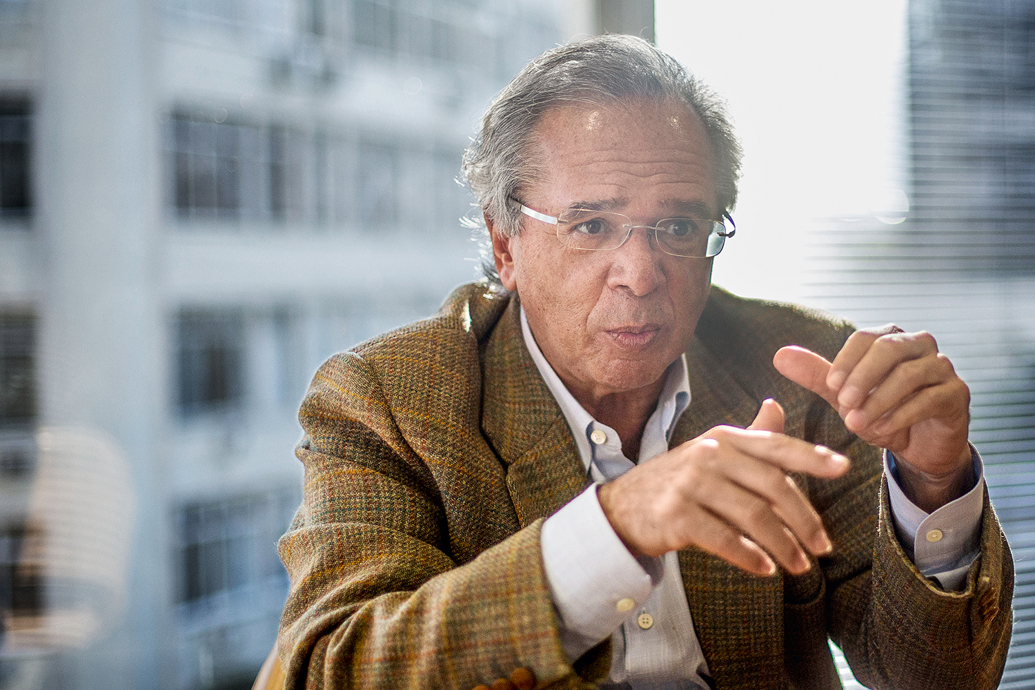 Paulo Guedes N o Pretende Taxar Igrejas Evang licas Guiame