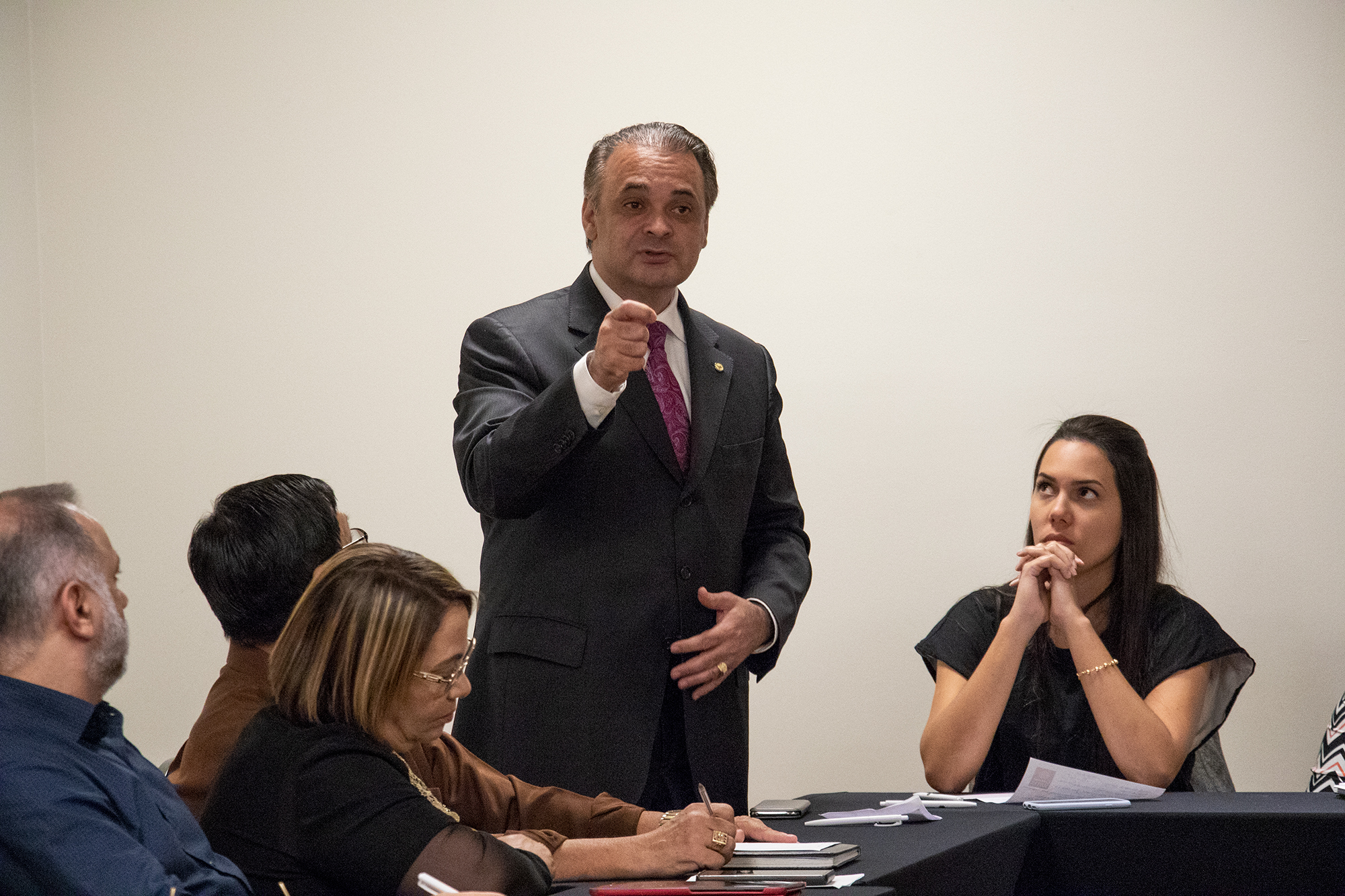 Pastor e deputado federal Roberto de Lucena em reunião com o Conselho Apostólico Brasileiro. (Foto: Guiame/Marcos Paulo Corrêa)