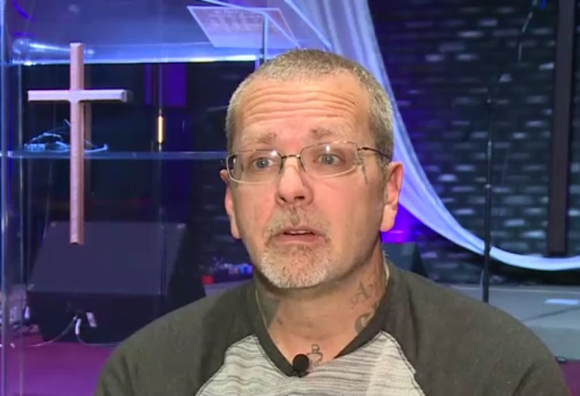 Hoje cristão, Mathew Durkin testemunha: “Meu passado é o meu passado. Sou outra pessoa agora”. (Foto: Reprodução/WKYT)