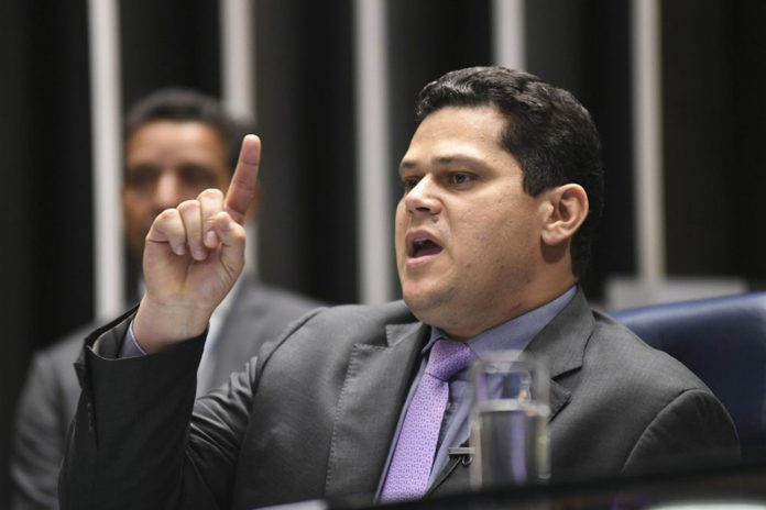 Davi Alcolumbre foi eleito presidente do Senado com 42 votos. (Foto: TV Senado