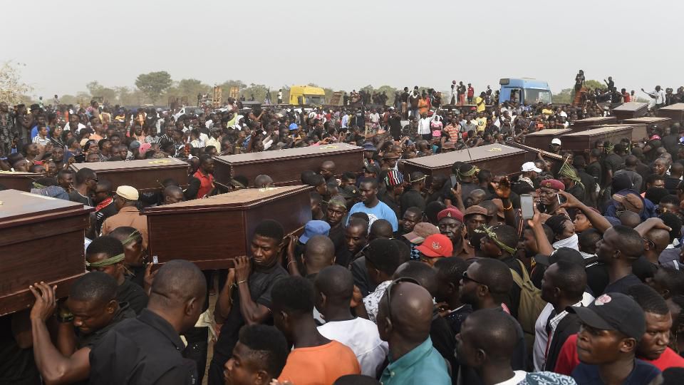 Massacres contra cristãos crescem na Nigéria e número de mortos já chega a 800, somente nestes primeiros 4 meses de 2019. (Foto: Forbes)