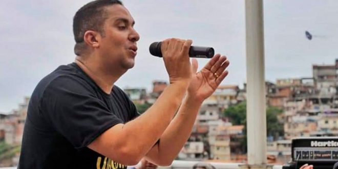 Waguinho estará no palco principal da Expoevangélica. (Foto: Youtube / Reprodução)