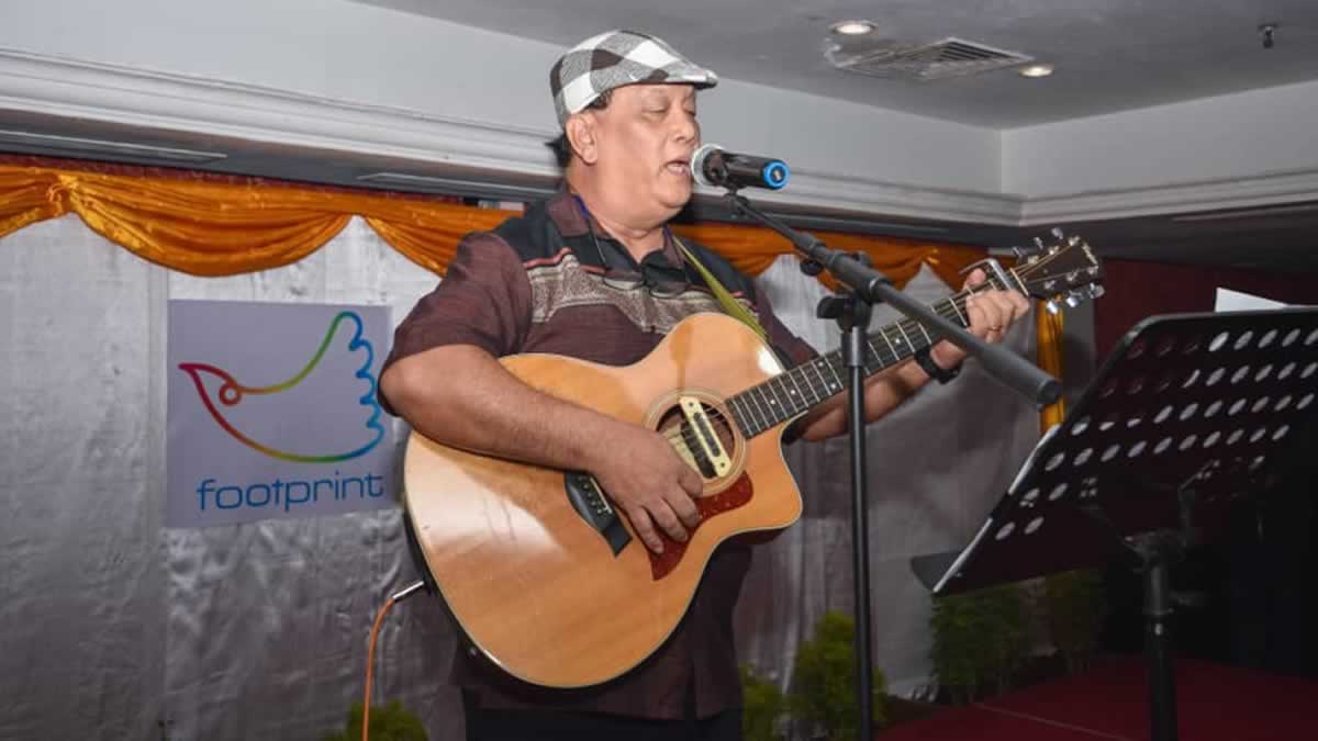 Pastor David Cheng tinha 60 anos e foi o primeiro caso de morte por coronavírus na Malásia. (Foto: David Cheng / Facebook)