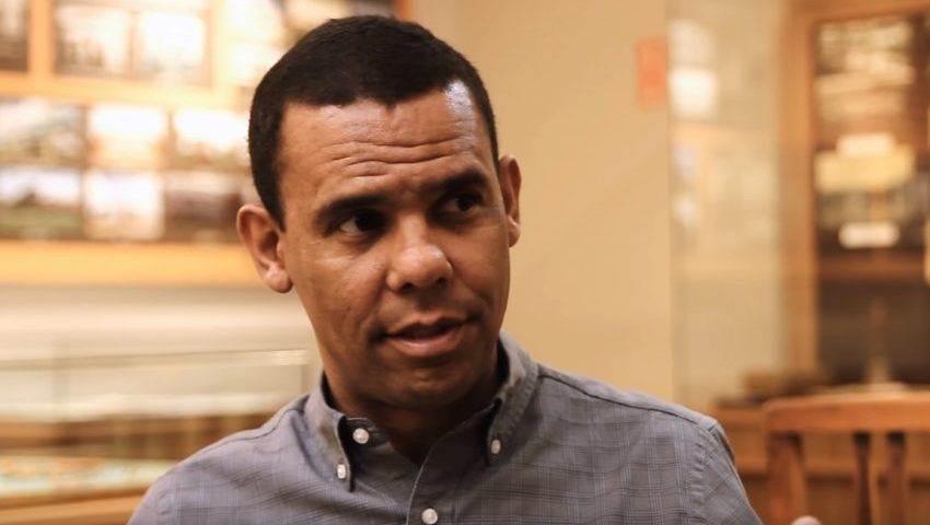 Rodrigo Silva é doutor em teologia e historiador. (Imagem: Youtube / Reprodução)