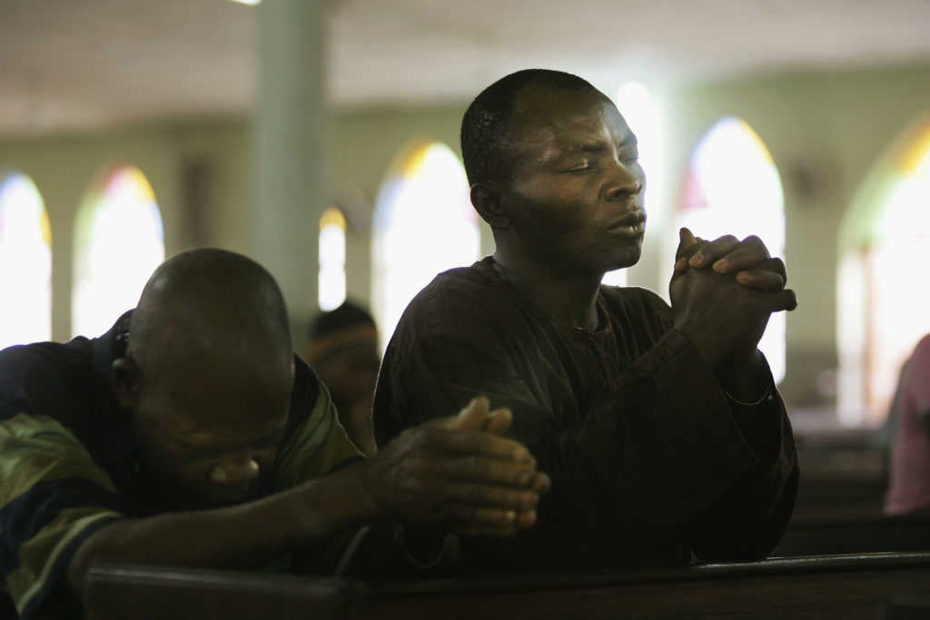 Cristãos têm sofrido perseguição ainda maior durante a pandemia do coronavírus na África. (Foto: Getty Images)