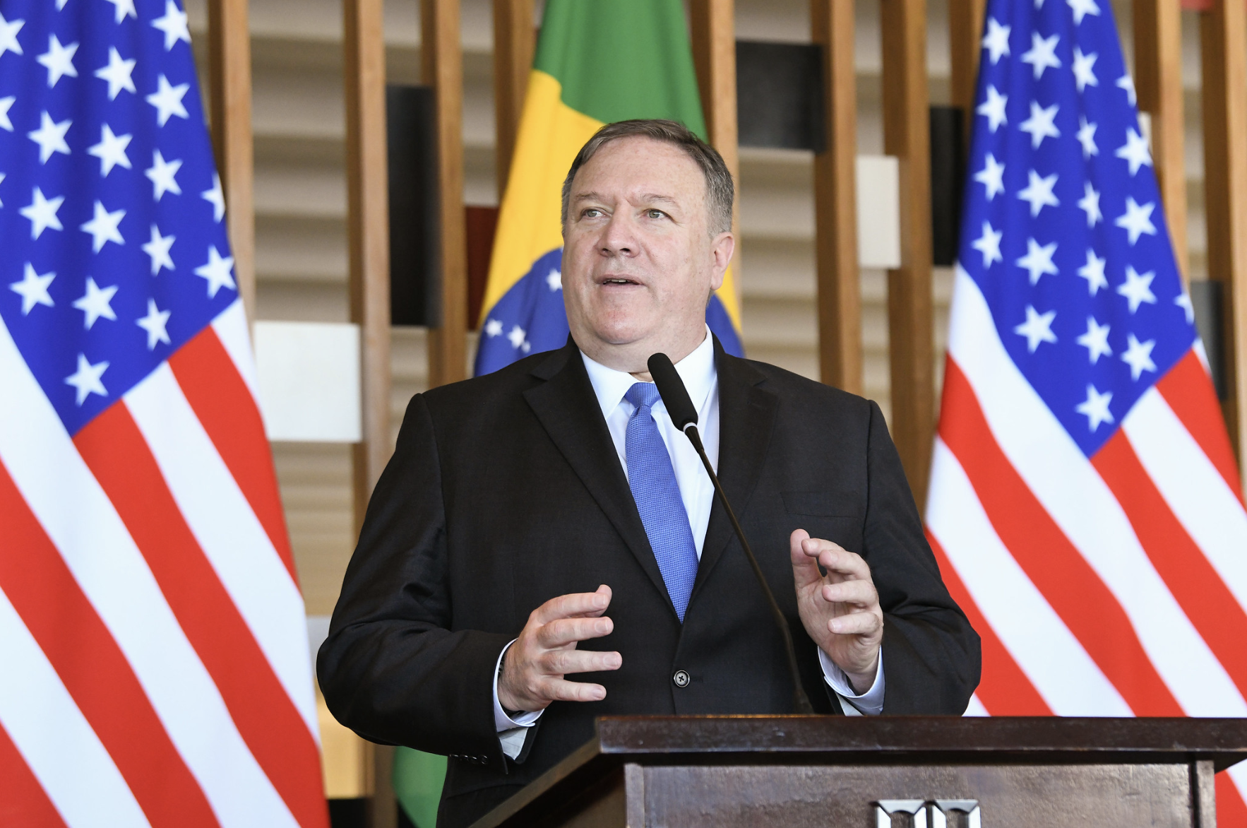 Secretário de Estado dos EUA, Mike Pompeo, em reunião com o ministro Ernesto Araújo. (Foto: Ministério das Relações Exteriores do Brasil)