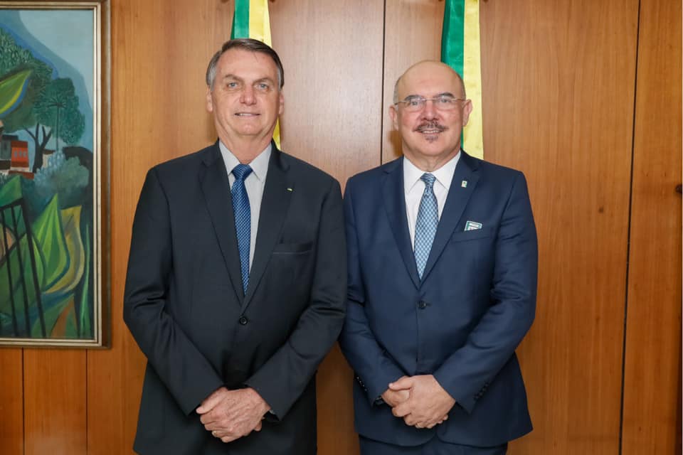 Presidente Jair Bolsonaro ao lado do novo ministro da Educação, Milton Ribeiro. (Foto: Milton Ribeiro)