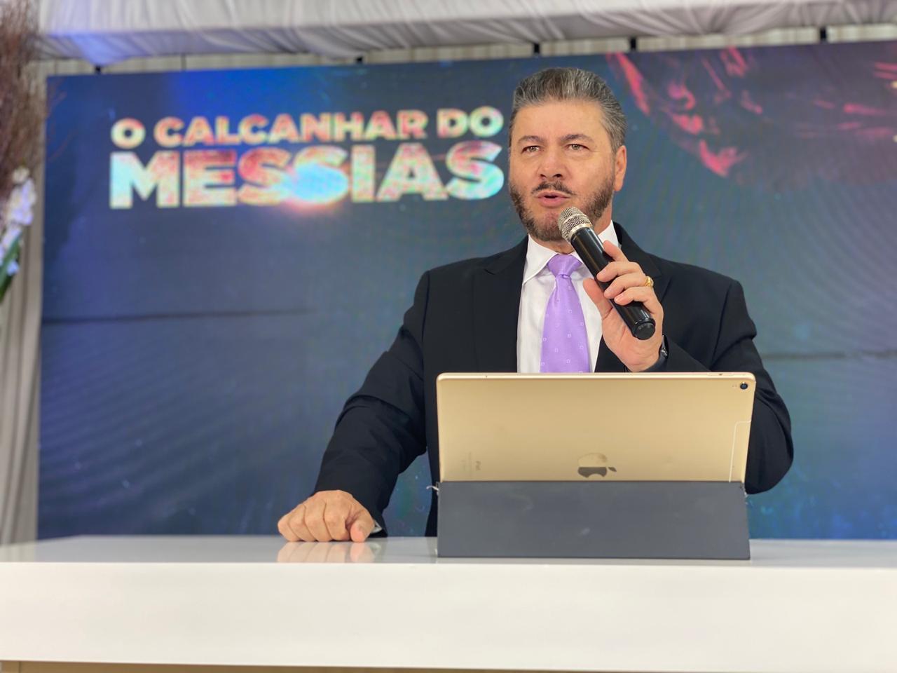 Pr. Joel Engel na abertura da 9ª edição da Escola Profética Unção de Elias, dia 19 de setembro de 2020. (Foto: Divulgação)