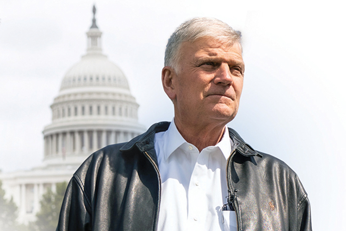 O evangelista incentiva os cristãos a buscarem a intervenção de Deus. (Foto: Associação Evangelística Billy Graham)