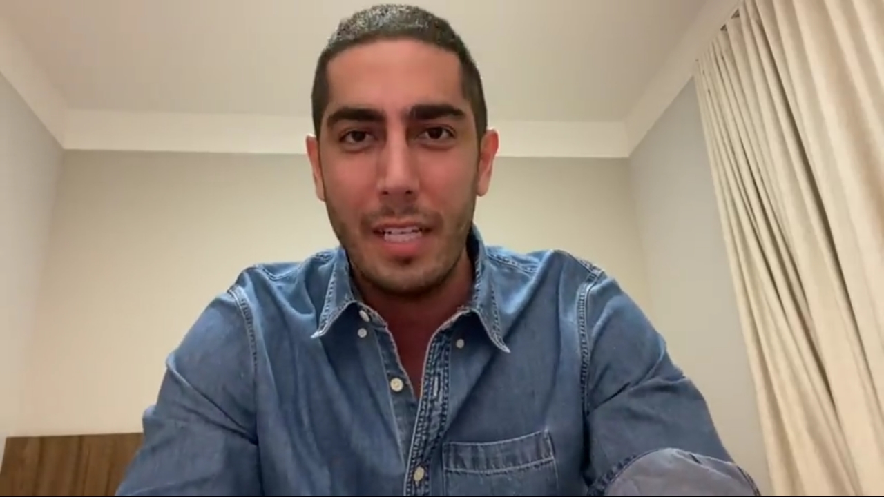 Jonathan Nemer disse que Deus transformou o desespero em esperança. (Foto: Reprodução/YouTube).