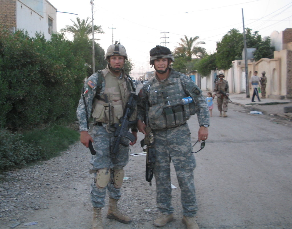Pete Hegseth em Samarra, no Iraque, em 2006. (Foto: Arquivo pessoal).