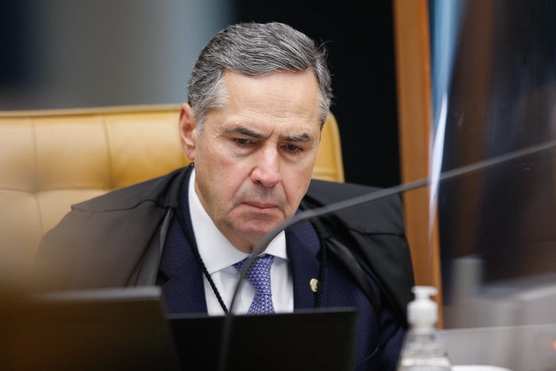 Ministro Roberto Barroso em sessão plenária realizada por videoconferência. (Foto: Fellipe Sampaio /SCO/STF)