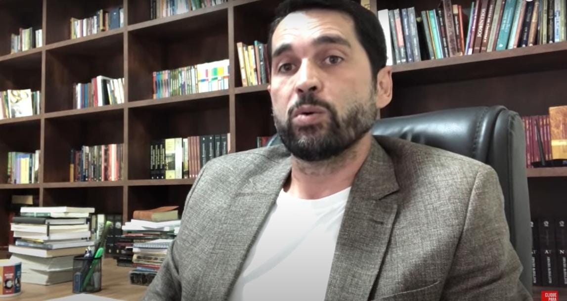 Pastor Paulo Junior. (Foto: Captura de tela/YouTube Defesa do Evangelho Oficial)