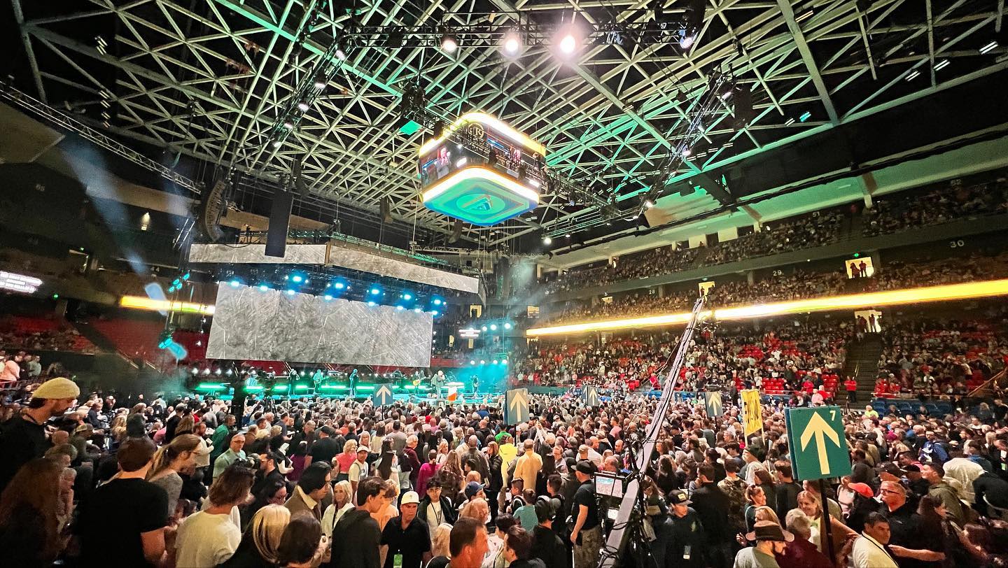 Mais de 20 mil pessoas participam do Boise Harvest, na Extra Mile Arena. (Foto: Facebook Greg Laurie)