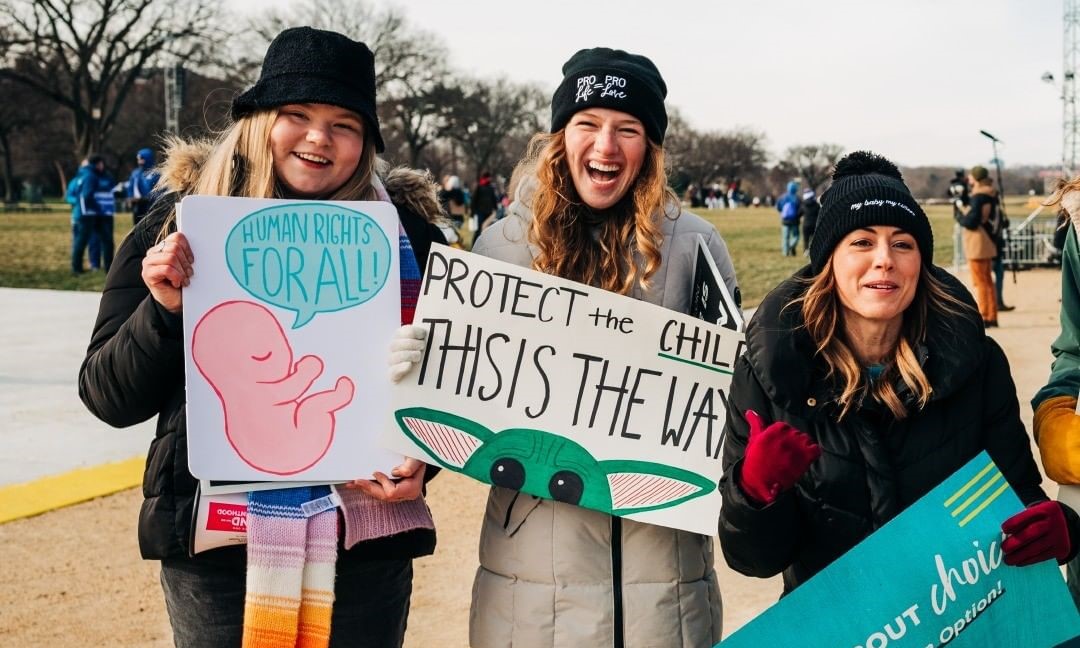 Centros de gravidez: Saiba como as igrejas dos EUA ajudam grávidas a não abortar
