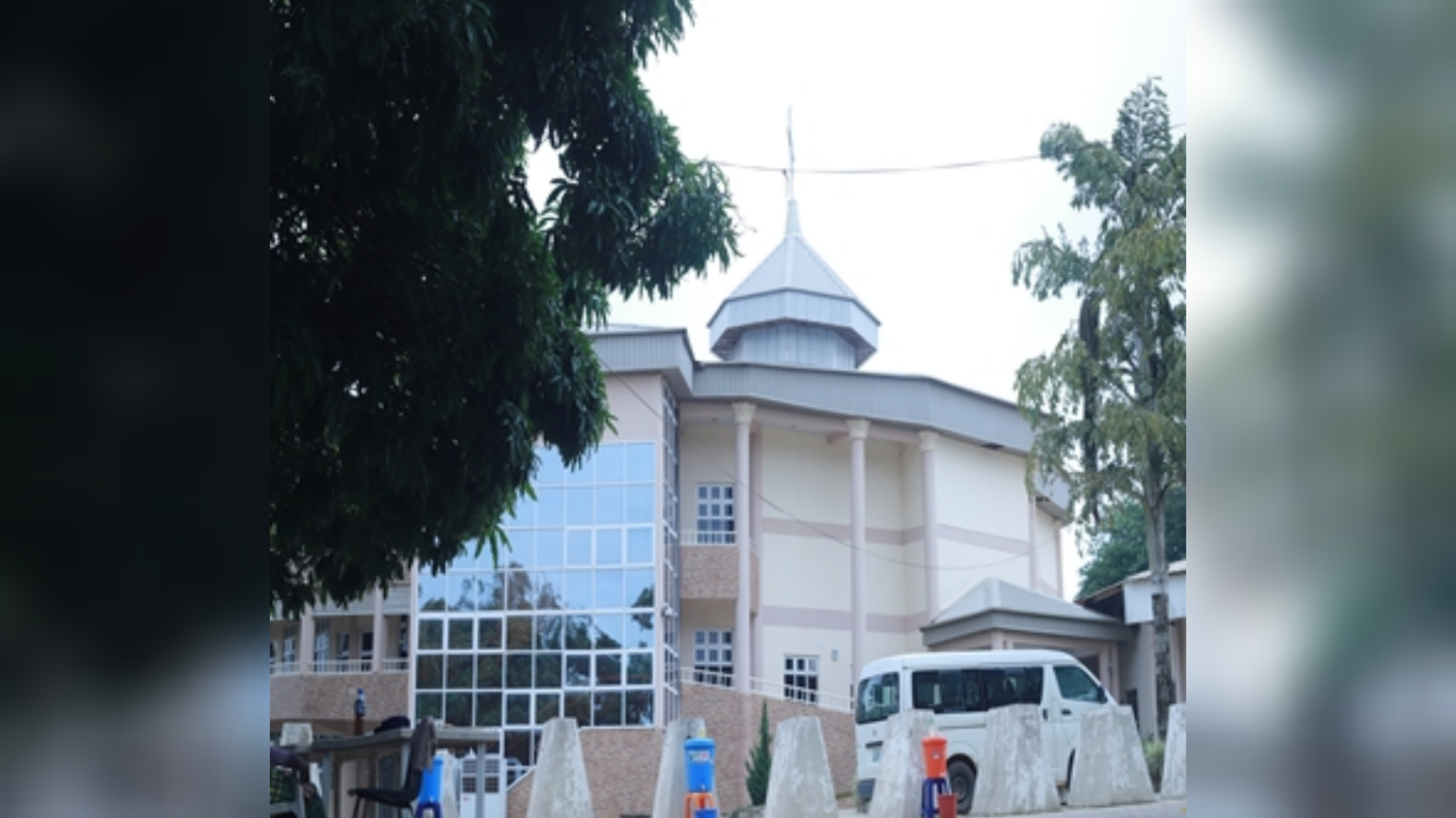 Cristã é morta a tiros por fulanis enquanto limpava igreja na Nigéria