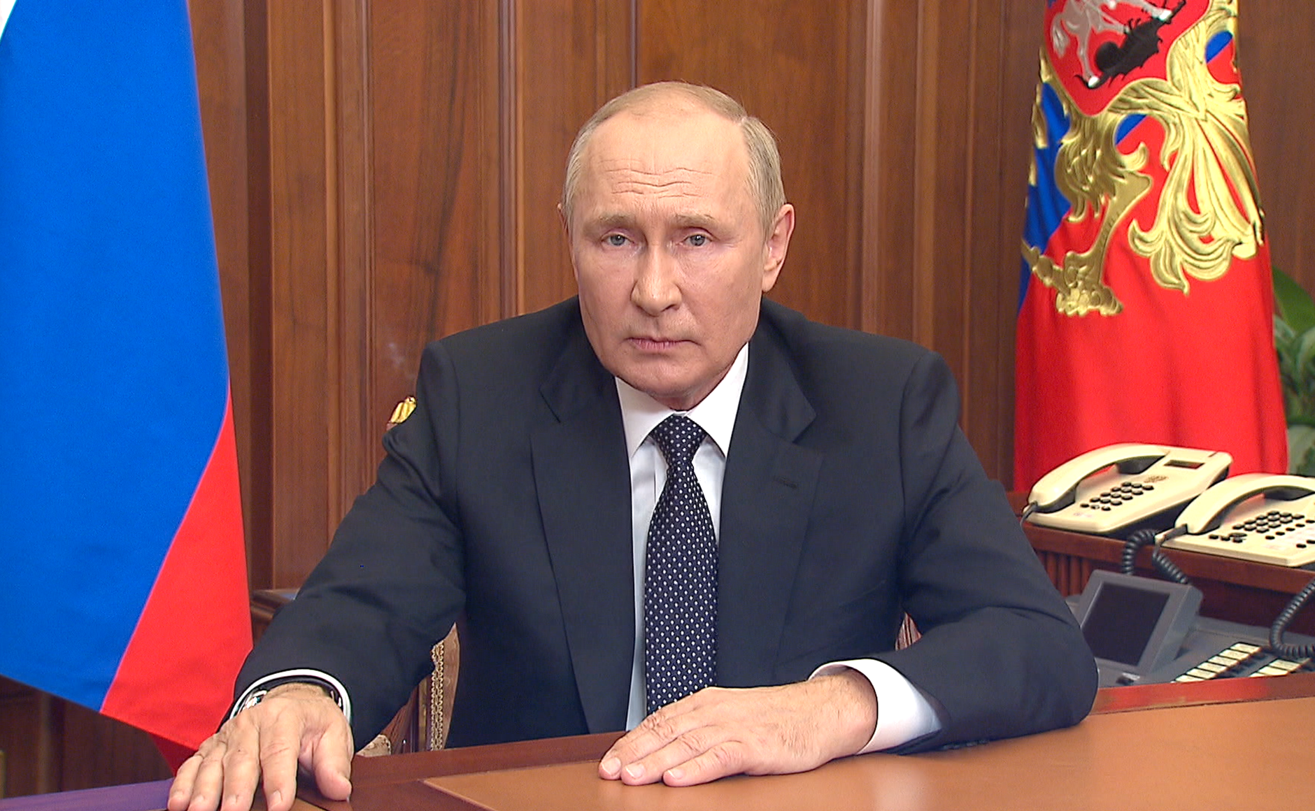 Putin convoca 300 mil homens e faz ameaça nuclear: “Isso não é um blefe”