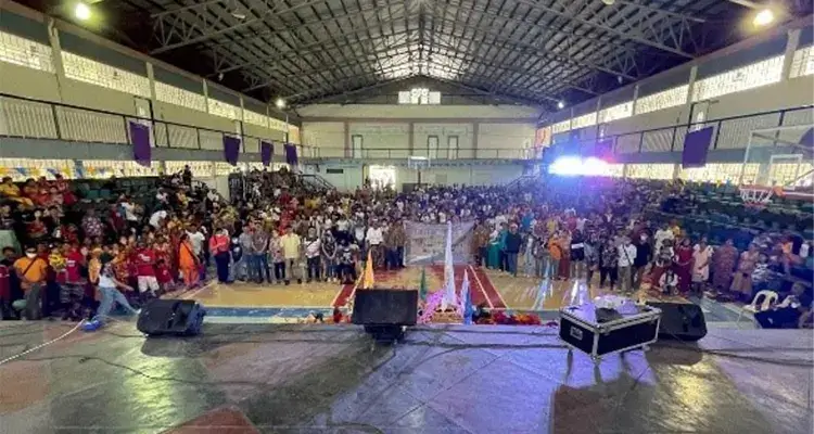 Reunião de cristãos nas Filipinas. (Foto: Portas Abertas)
