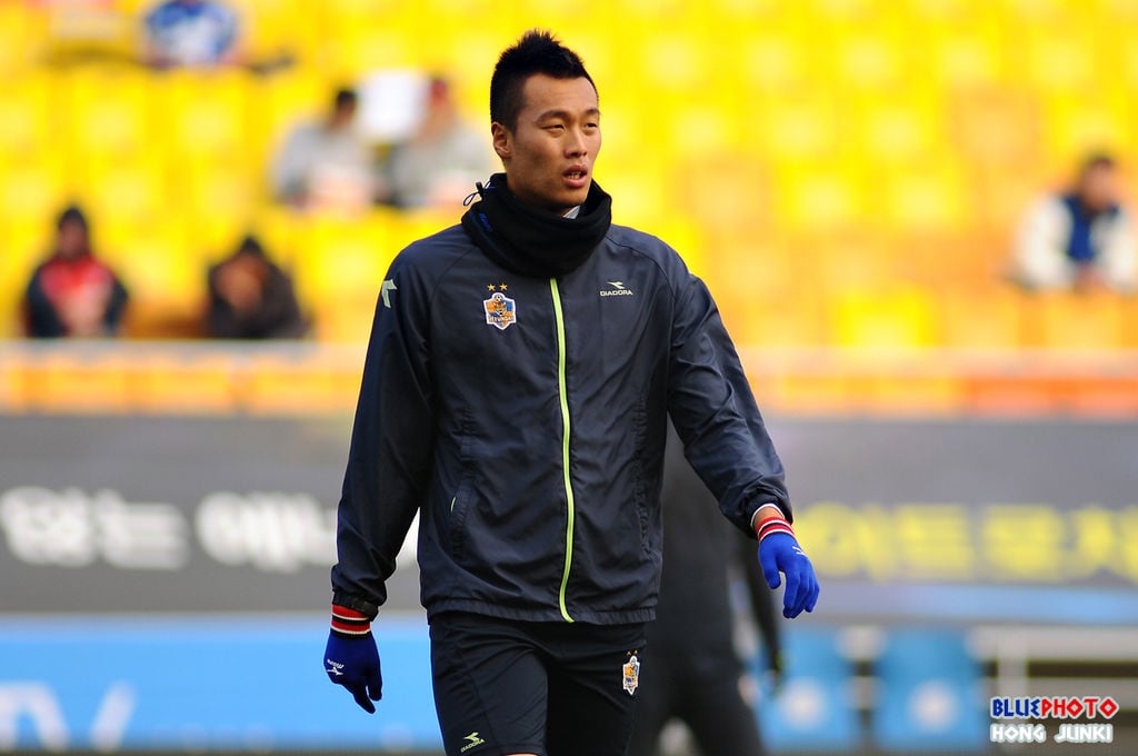 Shin-Wook Kim é conhecido por testemunhar de Jesus dentro e fora de campo. (Foto: Wikimedia Commons/블루포토 홍준기).