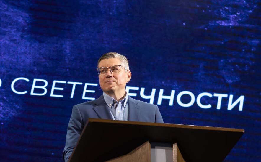 Pastor Evgeny. (Foto: Reprodução/ The Gospel Coalition/Evgeny Bakhmutsky)