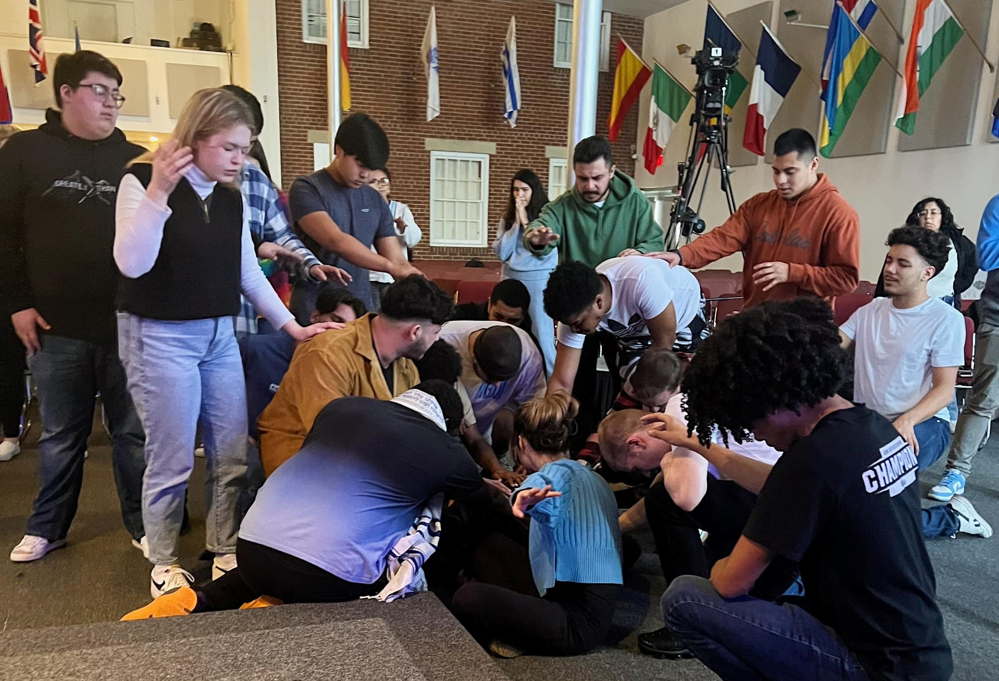 Culto na Valley Forge. (Foto: Facebook/Jermel Mayo).
