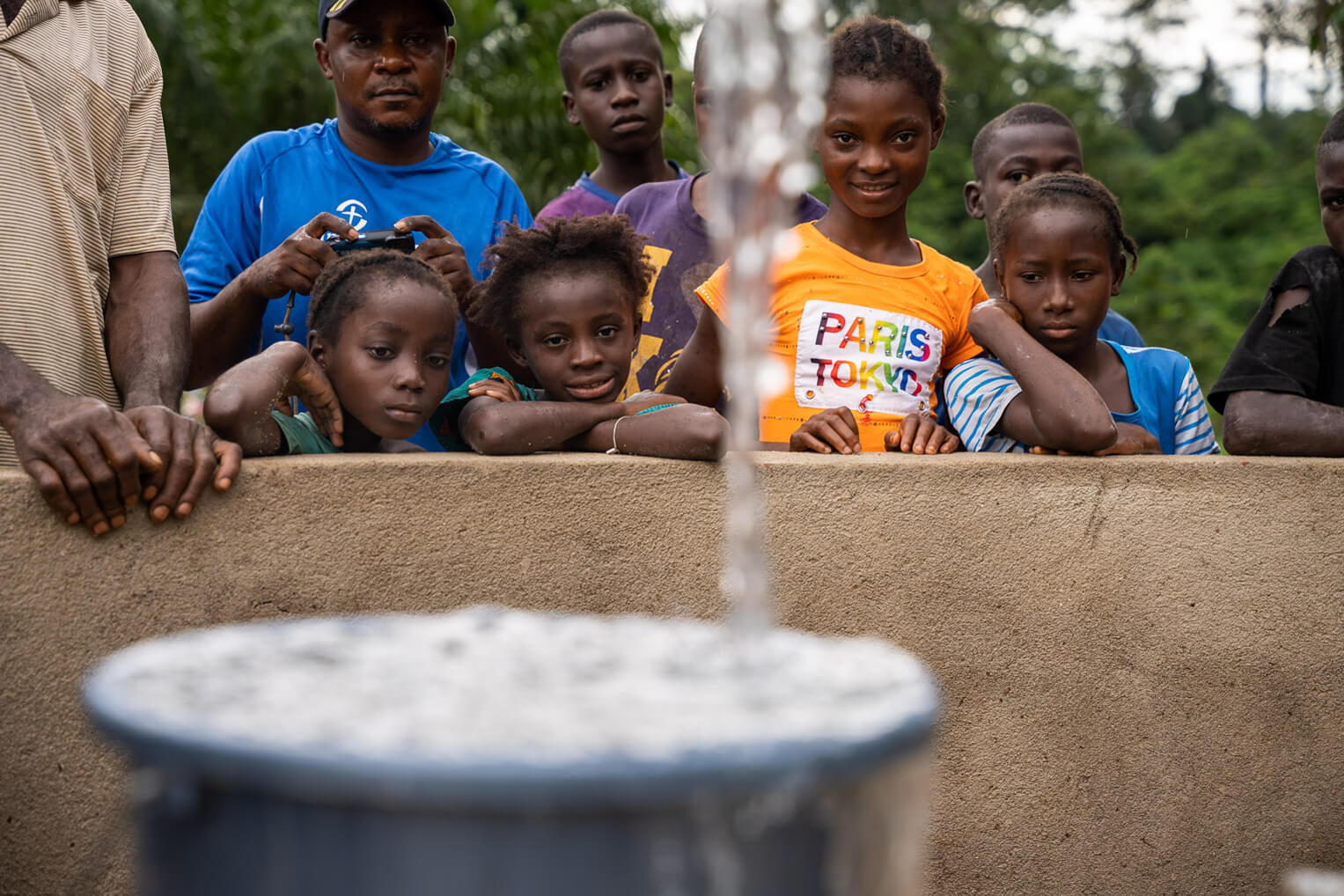 Missão fornece água potável e prega mensagem de Jesus: “Muitos chegam à fé”
