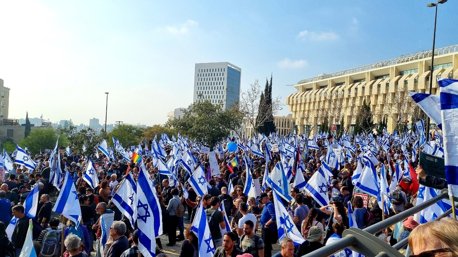 Protestos em Israel: Entenda por que milhares têm saído às ruas no país