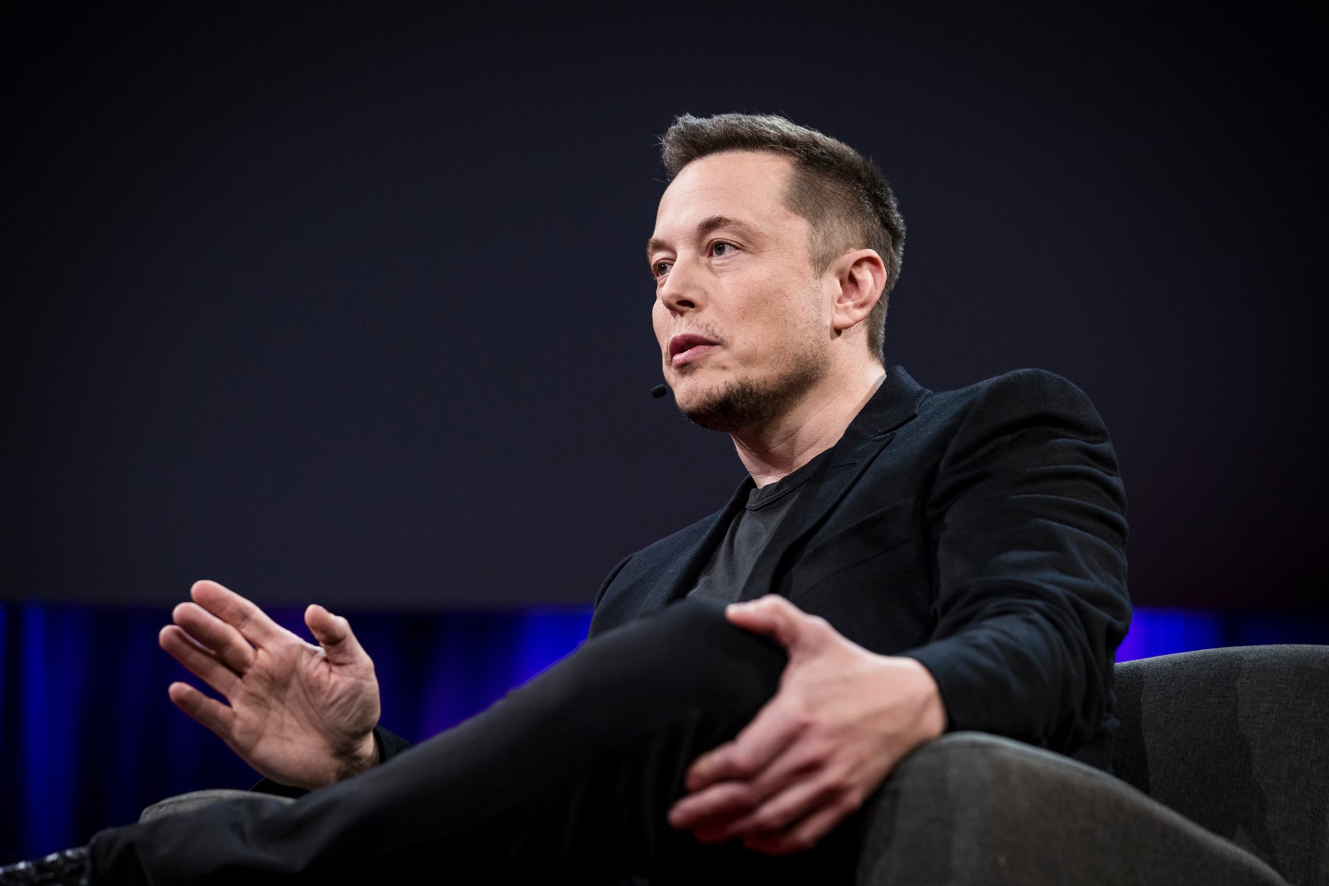 Elon Musk e outros especialistas pedem “pausa de experimentos de IA” e pastor faz alerta