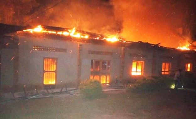 Ataque à igreja em Uganda. (Foto: Imagem ilustrativa/Morning Star News).