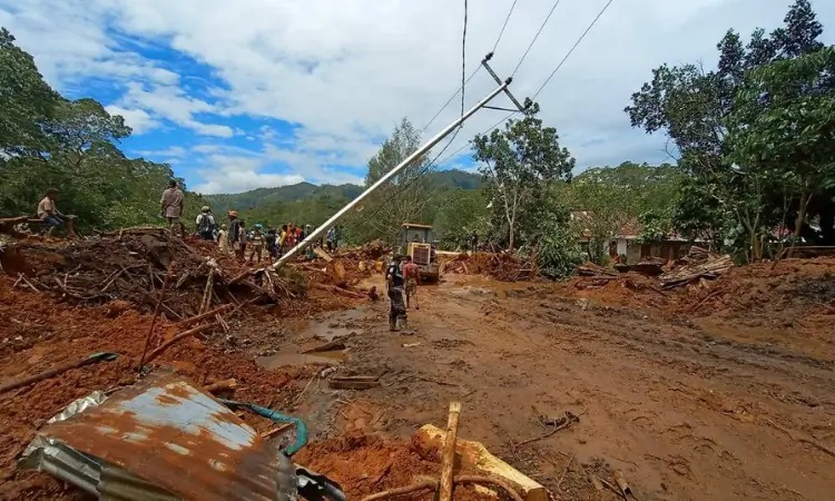 Ciclone em Mianmar arranca casa de pastor e deixa cristãos incomunicáveis
