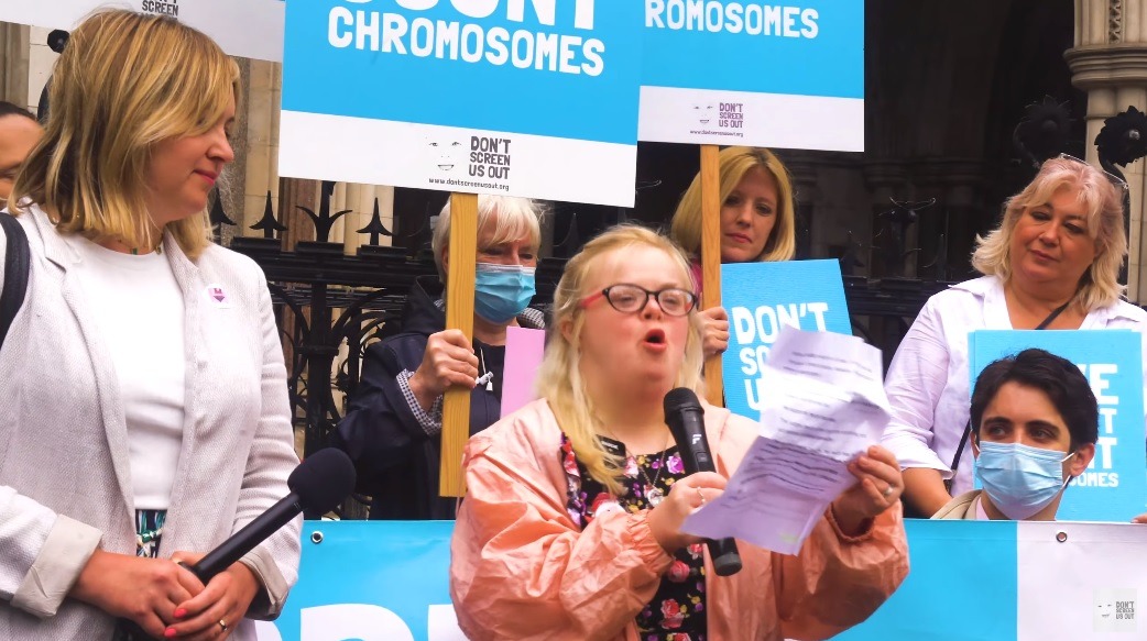 Ativistas com síndrome de Down lutam contra leis discriminatórias do aborto