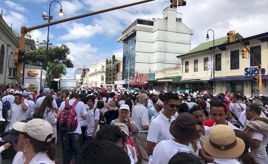Milhares vão às ruas contra a ideologia de gênero em Honduras: “Só existem 2 sexos”