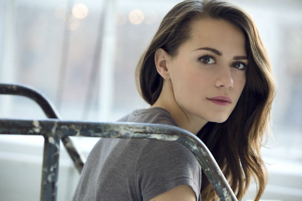 Bethany Joy revelou que Keller a ajudou a encontrar a verdadeira fé. (Foto: Wikimedia Commons/Bethany Joy Lenz).