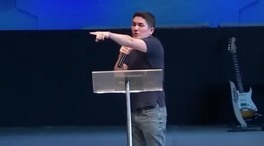Pastor Antônio Júnior. (Captura de tela: YouTube Pastor Antônio Júnior)