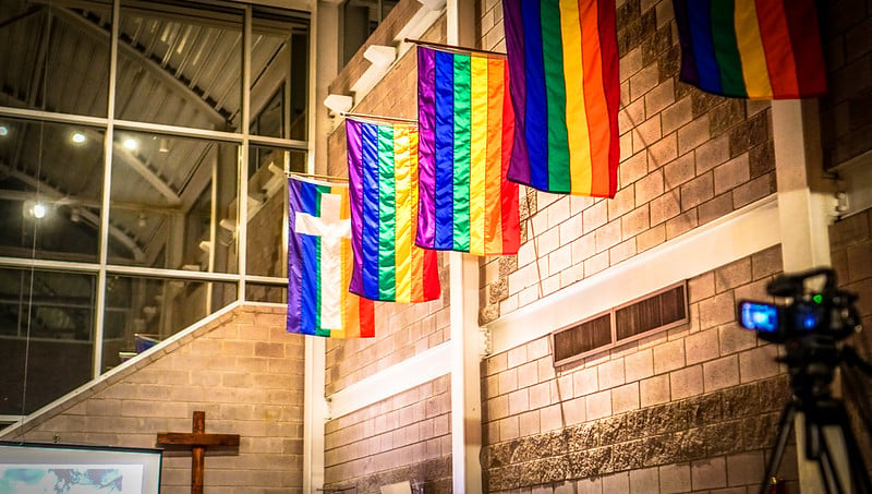 Igreja Metodista Unida libera ministros gays e casamentos LGBT